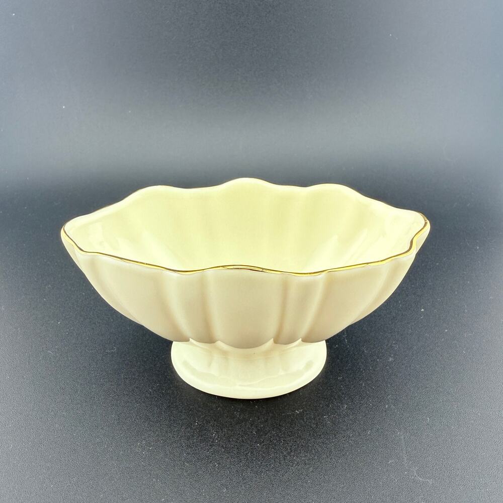 Lenox Ivory Scalloped Pedestal Bowl with Gold Trim – Handcrafted China – 4”